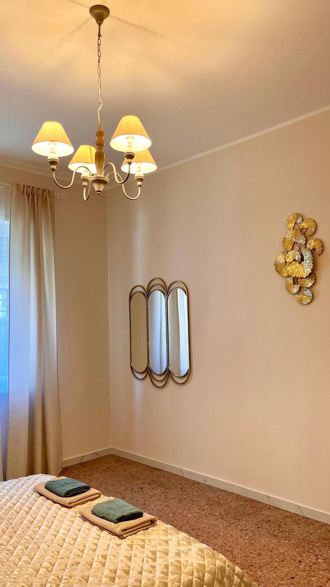 Appartamento Moderno Freidour, Metro Rivoli 都灵 外观 照片